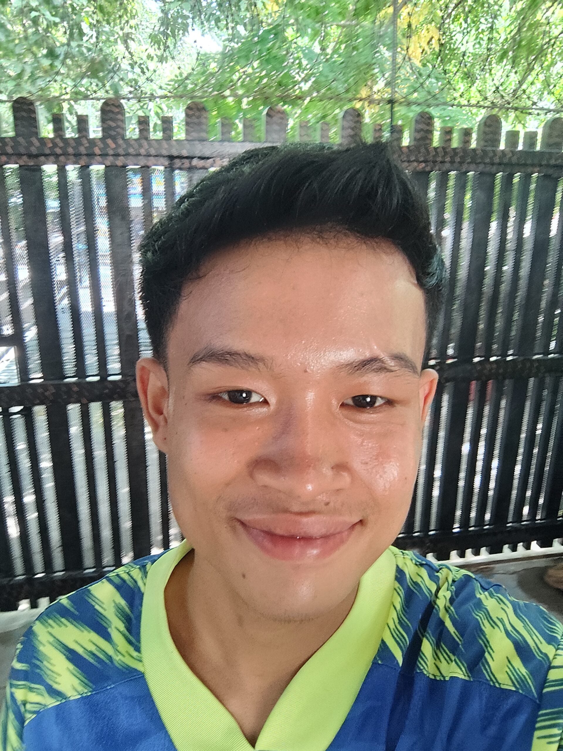 Shine Hlyan htet