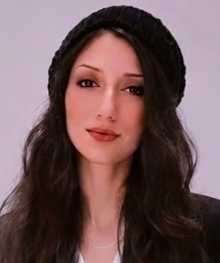 Arezoo Sanaiefar
