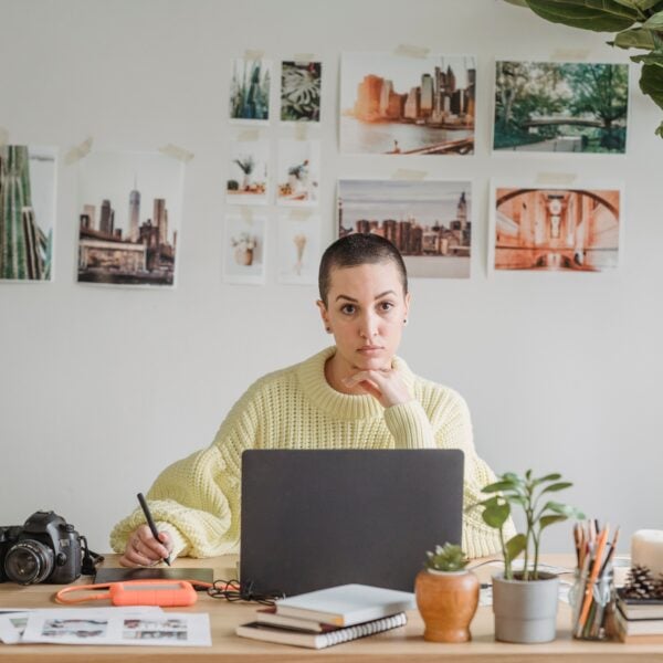 How Do Freelance Platforms Make Money? Commission Models Explained