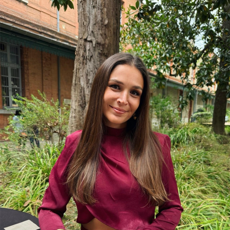 Marta Rosales