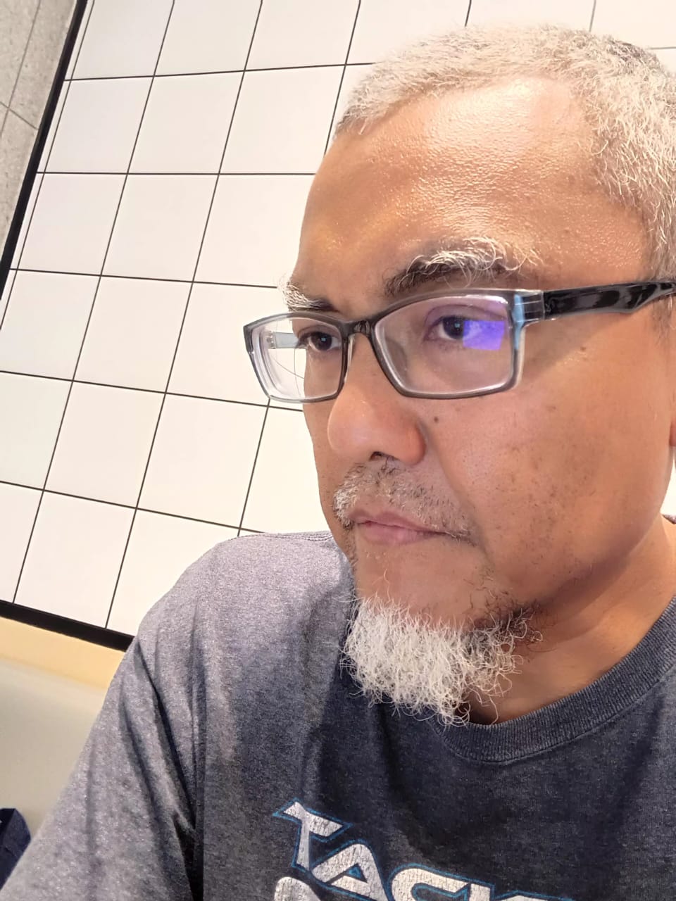 Azril Fadzakir