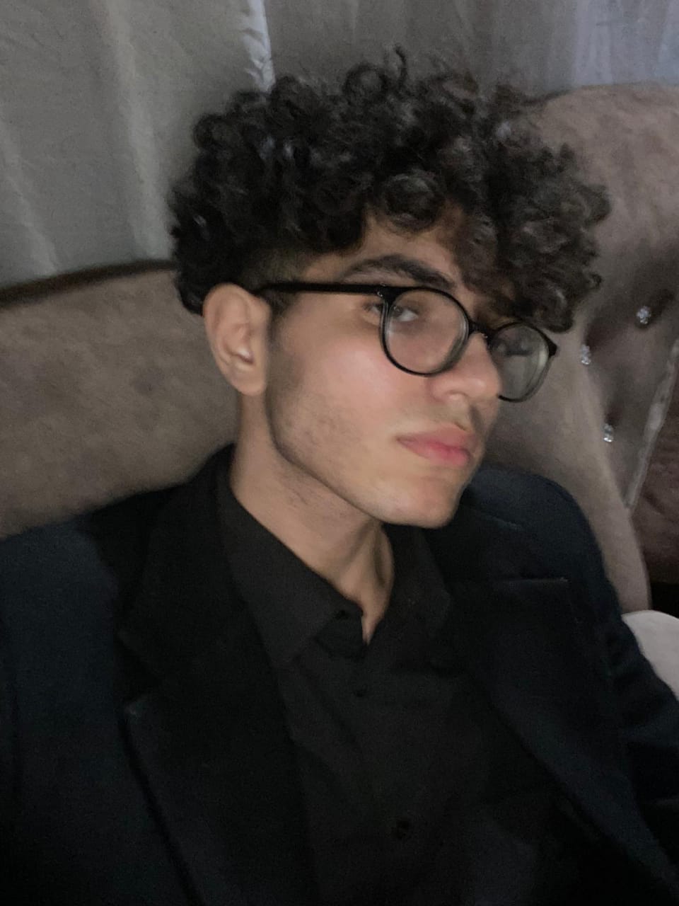 انس المدهون