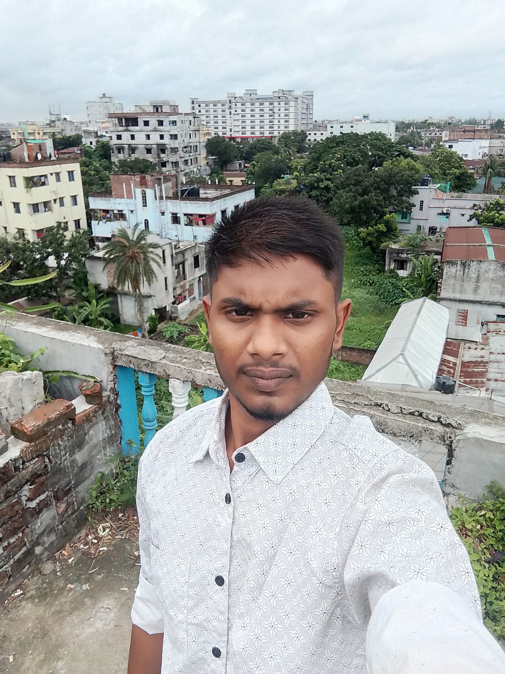 MD AMIN MIA