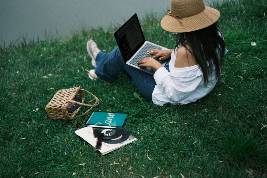 Best Freelance Platforms in the UK 2026 (Fees Compared)