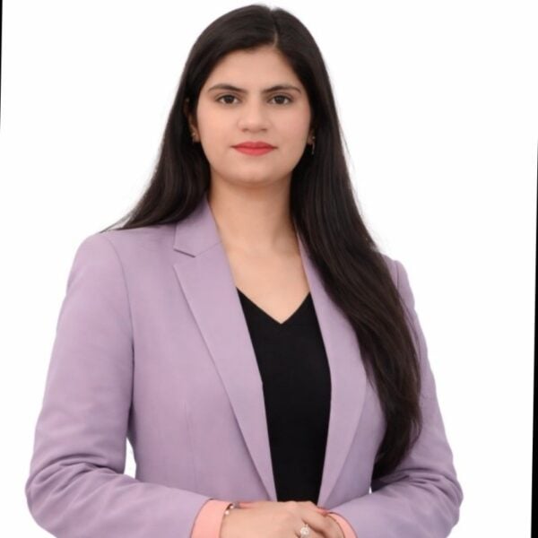 Esha Naeem