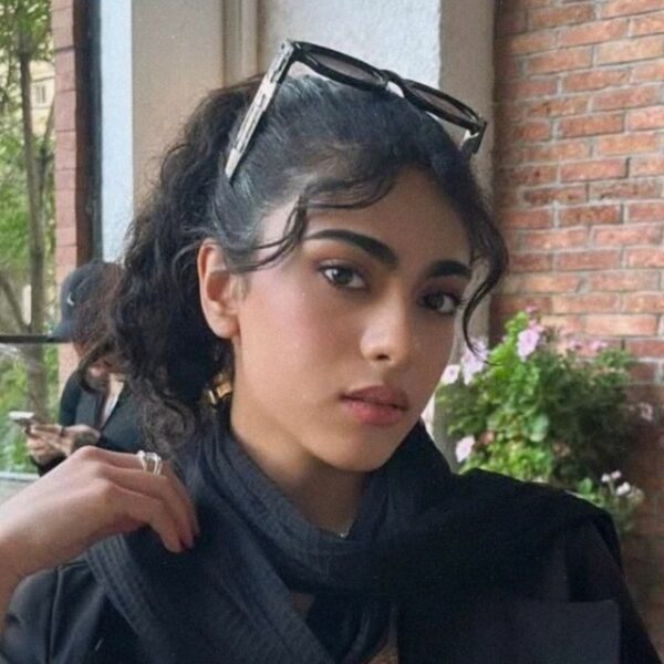 Sayna Golzari