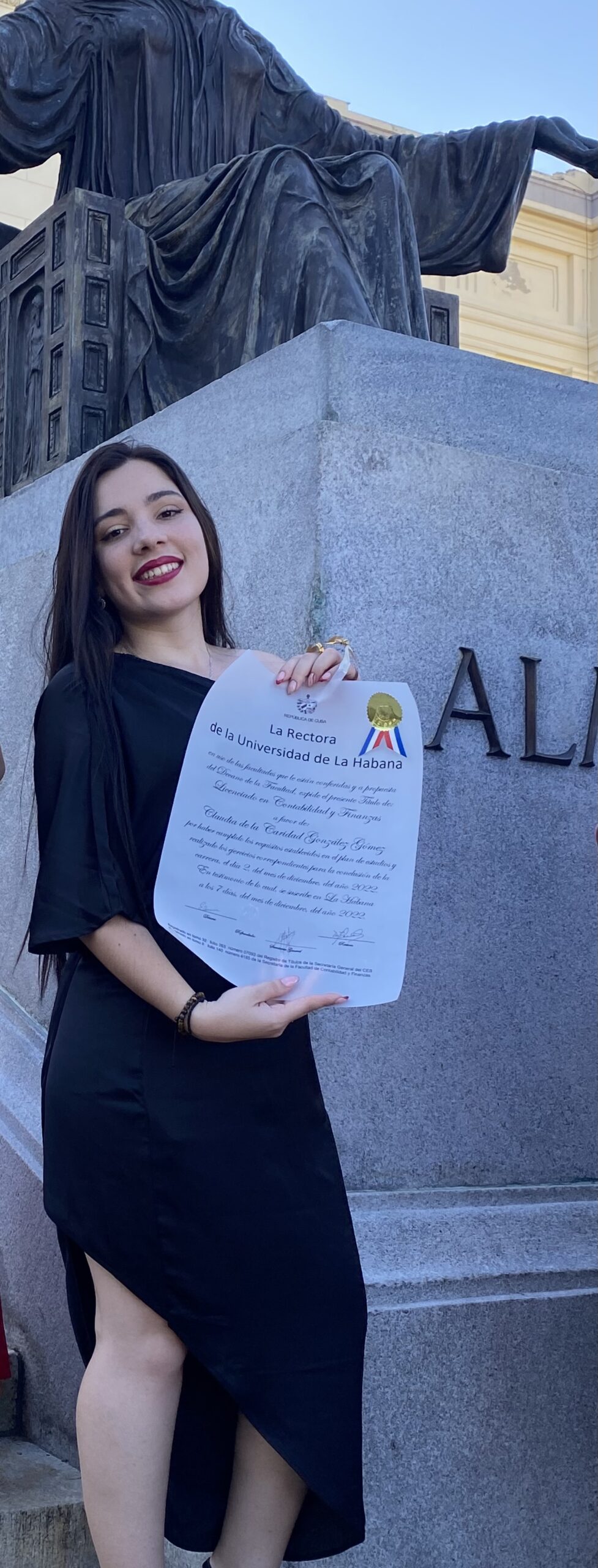 Claudia Gonzalez