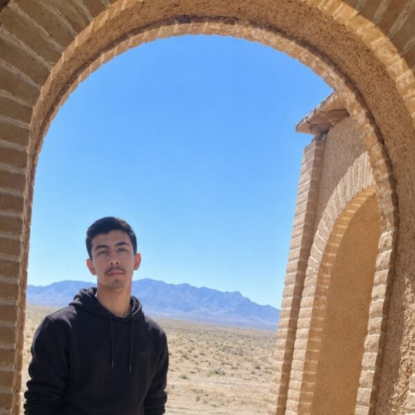 Benyamin  Karimi