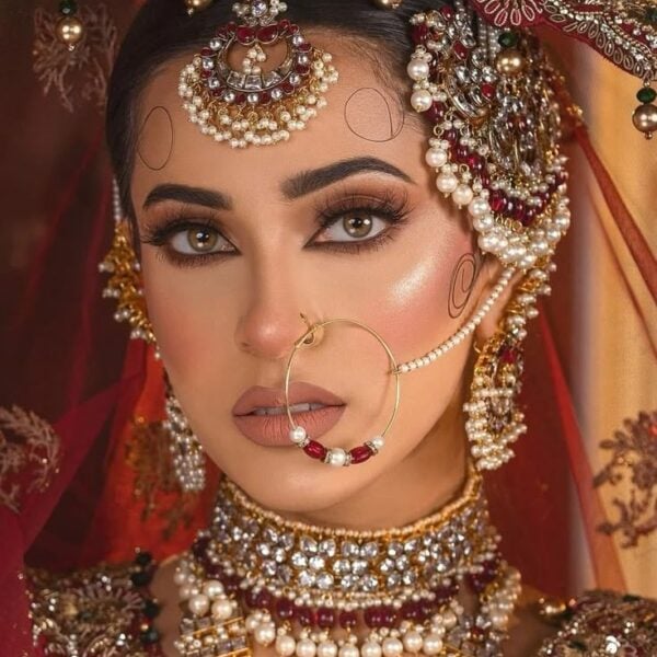 pooja  johar 