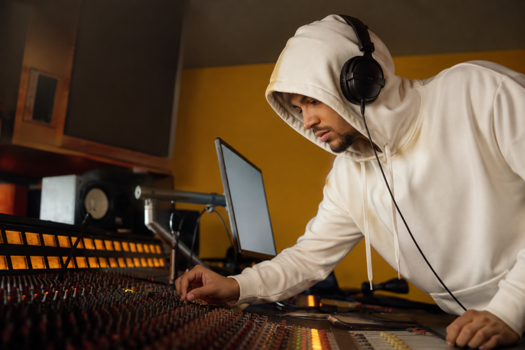 I will be your male rapper ghostwriter rapper and feature rapper