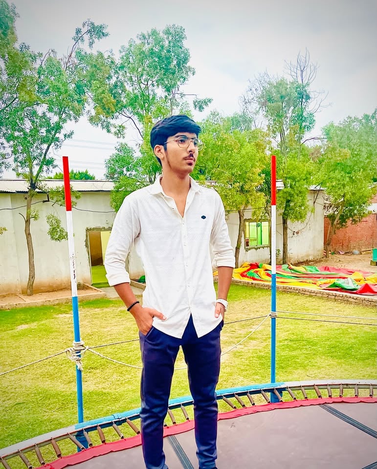 Sultans Khan