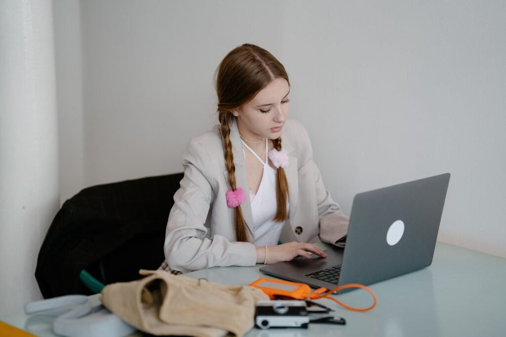 How to Protect Your Ideas When Collaborating With Other Freelancers