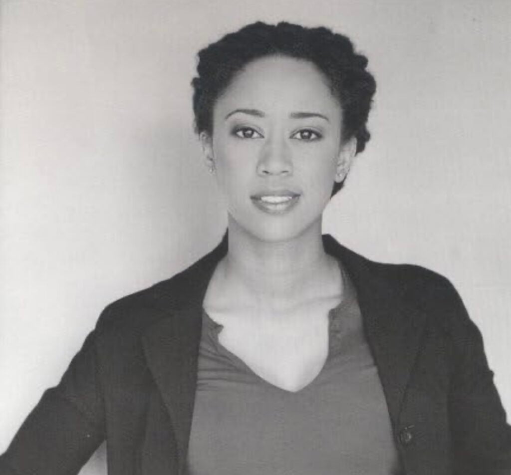Catherine Fobi - الغلاف