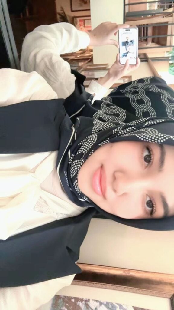 أقدّم خدمات ترجمة عالية الجودة بين أربع لغات: الأوزبكية والإنجليزية والروسية والعربية. أترجم المستندات والنصوص ومحتوى وسائل التواصل الاجتماعي - معرض الأعمال - 1
